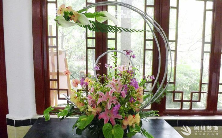 設(shè)計,極簡主義家居花藝室內(nèi)擺放指南2